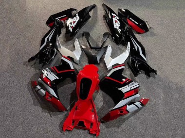 Acheter Carénages Moto Honda ADV160 2022-2024 - Argent Rouge Noir Brillant