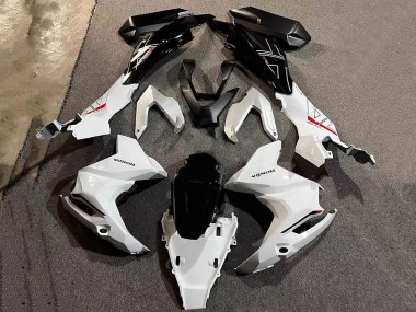 Acheter Carénage Moto Honda ADV160 2022-2024 - Blanc Noir Brillant